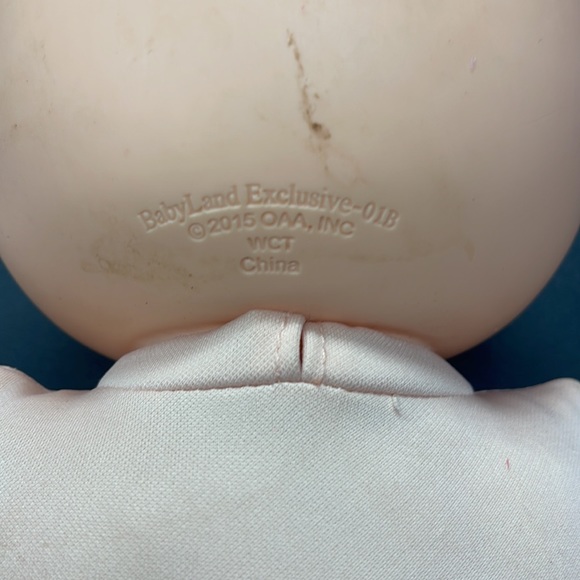 Cabbage patch doll - Picture 4 of 4